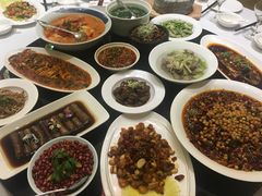 -丰收日·小海鲜·沪上家宴(顾村正大店)