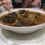 我们拿手机拍菜，工作人员不让拍