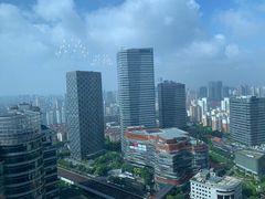 -上海龙之梦万丽酒店