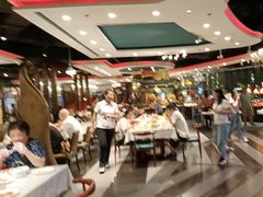 -四海一家自助餐(益田假日广场店)