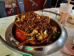-凤凰路何眼镜香辣蟹(花果园店)