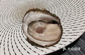 Steamed Large Oysters
