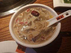 -佬土鹅肠火锅(解放路店)