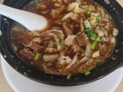 -闫家驴肉老店(华电一校店)