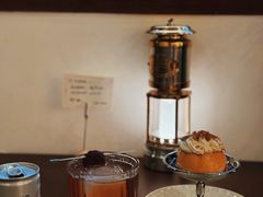 -Café Monson