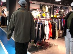 -法雅体育工厂店(皂君庙路店)