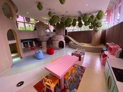 -水桶王国主题餐厅·聚会·生日派对·亲子活动·家庭套餐(亚龙湾希尔顿店)