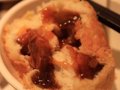 酥皮焗叉烧包-添好运点心专门店(深水埗店)