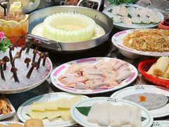 -禄婶鸡煲·打边炉