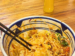 -陇上秦轩西安biangbiang面(朝龙汇店)