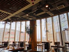 靠窗位-李想大虾(绿地新都会店)