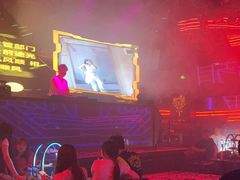 -W·CLUB(马驹桥店)