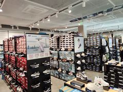 -斯凯奇(八达岭奥特莱斯店)
