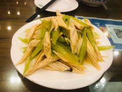西芹腐竹-北京小肠陈饭庄(方庄店)