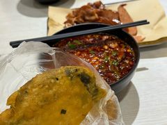 -牵人麻辣粉(粉巷店)