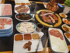 -碳香居烤肉