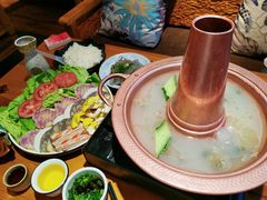 -民食香·腊排骨野生菌美食(木府店)