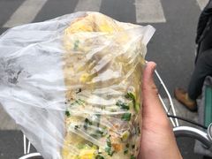 -正宗杂粮煎饼香软鸡蛋饼