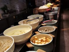 自助取餐区-岷山饭店-芝芝自助餐厅