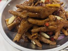 姜辣凤爪-江城燕子大排档(江汉路步行街店)