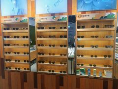 -LOOK眼镜(宝山万达店)