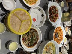 -褚记烤鸭·南京家常菜(雨花客厅店)