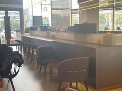 -星巴克臻选(上海虹桥新天地三店)