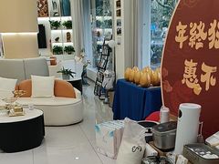 -皓齿连锁·雅贝健口腔·种植·矫正中心(虹口曲阳路店)
