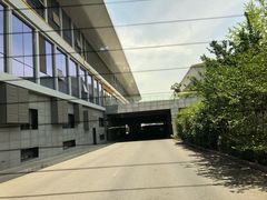 -杭州东站-停车场