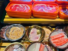 -尚品海鲜肥牛自助火锅(湖明店)