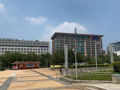 -泉城广场