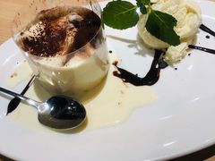 -必胜客(漕宝路店)