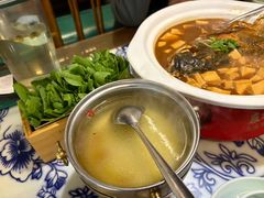 -卢大鲜鱼头捞饭(美利广场店)