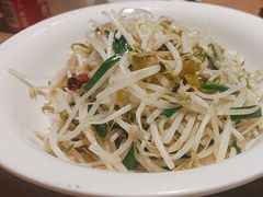 -聚鑫朋酸菜肥肠(文艺路口店)