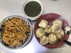 -高师傅特色米粉汤包(建设路店)