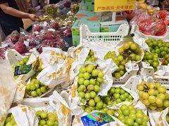 -华冠折扣超市(长阳店)