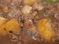-三江鱼东北特色铁锅炖(骆驼店)