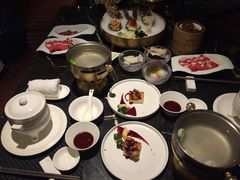-半岛翡丽海鲜自助餐厅(观风亭店)