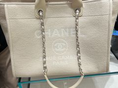 -CHANEL(恒隆广场店)