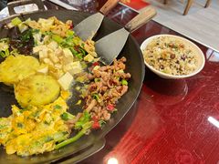 -丁姨妈贵州臭豆腐烙锅(甲秀楼店)