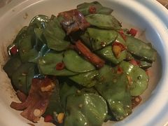 -洞庭土菜小炒馆(易发广场店)