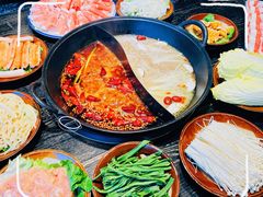 -冯校长老火锅(中联广场店)