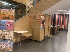 -麦当劳(乳山路店)