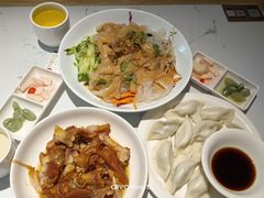 -关东小磨东北菜(漕河泾印象城店)