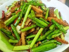 蒜苗牛肚-凡老头米线砂锅(古荡新村西粮站)