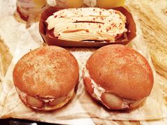 草莓慕斯凹蛋糕切片-巴黎贝甜(周浦海印店)