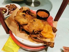-江城小馆陕南妈妈菜·全球旅行餐厅(钟楼店)