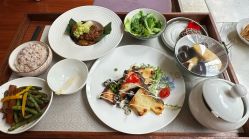 -馨月汇·一悦馨香月子中心(前滩店)