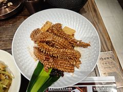 -魁盛居百年鲁菜馆(县西巷店)