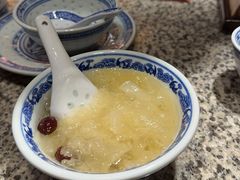 莲子银耳羹-南京大牌档(香港广场店)